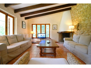 Well-Kept Farmhouse with Separate Guest House, Private Pool, Terrace And Wifi