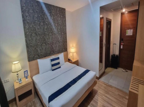 iCheck inn Central Patong