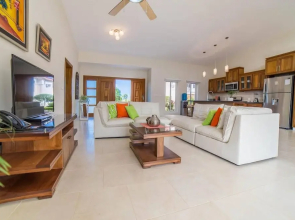 Contemporary Design With Lots of big Windows