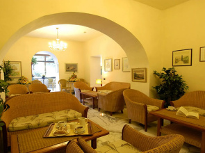 Hotel Eden