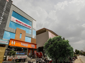 Mythri Guest House by OYO Rooms