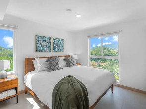 Upstay - Brand New Condo w Pool - 5 Mins to Beach