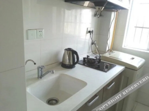 Jingtian Family Hostel(长沙京天家庭旅馆)