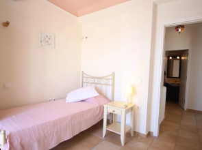 Villa Attalus 3