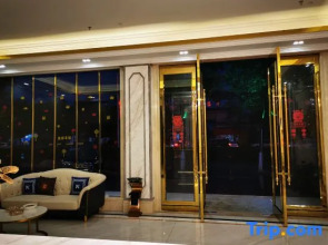 Dongkou Tianhua Jingyi Hotel