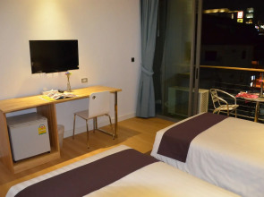 The Scenery City Hotel