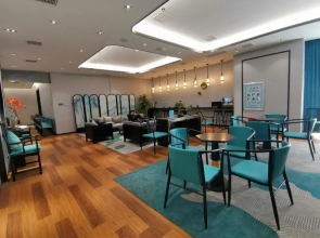 Xi'an Deluxe Hotel (Nanchang Bayi Square Qingshan Road Subway Station)(希岸Deluxe酒店（南昌滕王阁万寿宫店）)