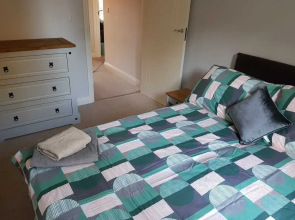 Pretty Properties Chaldron Court
