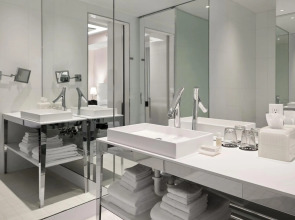 Отель Dua Miami Brickell, An Autograph Collection Hotel