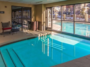 2 King Studio Unit In The Base Area Condo - No Cleaning Fee! by RedAwning
