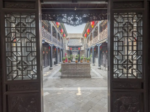 Pingyao Zhizhonghe Grand Hotel