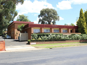 Westwood Motor Inn