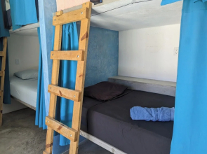 La Ventana Hostel and Hotel