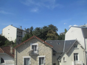 Céanothe-InvIRI. Studio Mairie. Parking Privatif