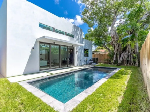 Lux Villa With Pool Wynwood House by Rovetravel
