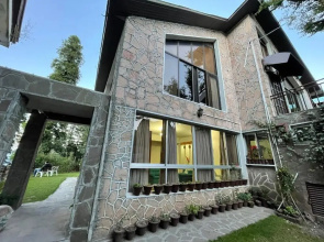 Montaña Villa Murree