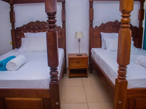 Stunning and Cosy 3 bedroom Beachfront Apartment