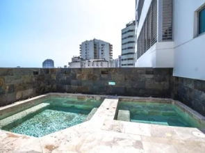 Brand-new, fine 2BR with stunning view