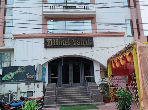 Hotel Yatrik