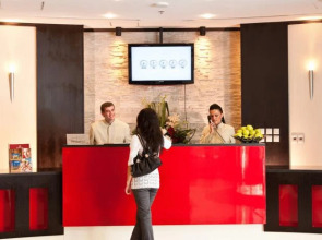 Al Nawras Hotel Apartments