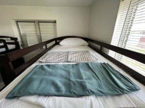 Hallandale Beach Hostel