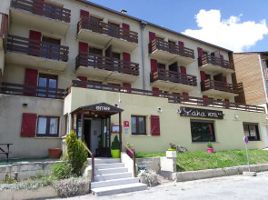 Hotel le YAKA