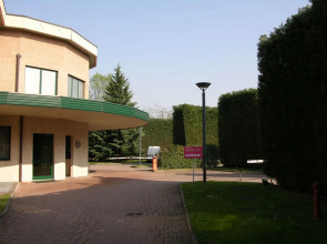 Dream Hotel