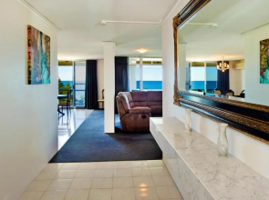 Tradewinds Apartments
