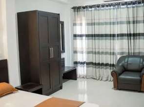 Yash Rest Inn