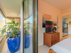 Beach Place #202 - Seafront by Carpediem