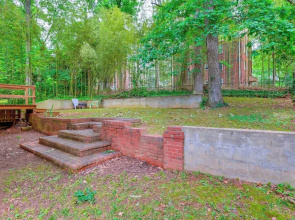 Takoma Park Apartment: Trail Access, 8 Mi to DC!