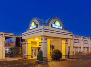 Days Inn by Wyndham Oklahoma City Fairground