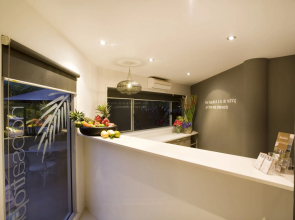 Noosa Tropicana
