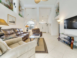 12 Mi to Disney: Secluded Family Home w/ Pool