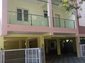 The Posh Residency, Ecr