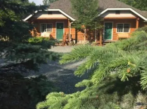 Denali Fireside Cabins & Suites