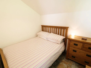 Trelessy Lodge