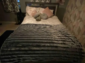 Stunning Apartment In Smethwick, West Midlands