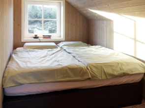 6 Person Holiday Home in Averoy