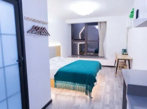 Qichi Homestay (Dazhong Road)