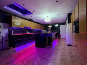 Rushden Retreat on Wellingborough Road