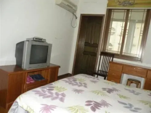 Nanjing Rujiaxiaoju Short Term Rental Apartment