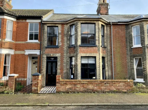 37 Stradbroke Road, Southwold