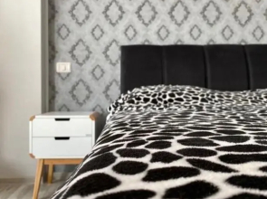 MAMAIA STUDIO by the lake