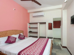 OYO 16692 Atchaya Rooms