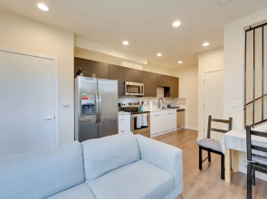 Seattle Townhome: Rooftop Deck < 7 Mi to Dtwn
