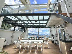 Flower Rooftop Guesthouse
