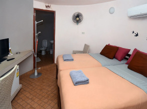 Koh Mak Buri Hut Natural Resort