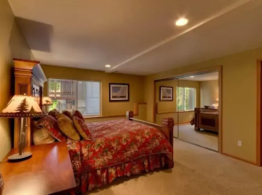 Mv16: Bear Lair Estate with Hot Tub Pn1133