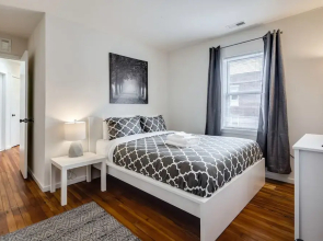 Stay Steps Away From Center City/rittenhouse!!